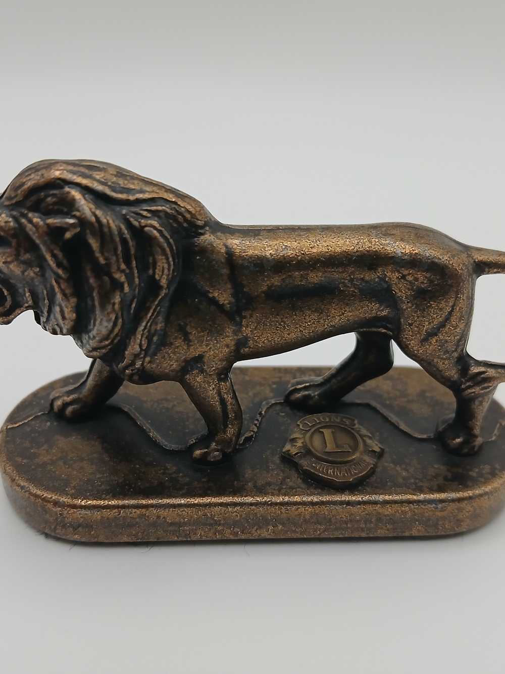 Vintage Lions Club International Bronze Tone Lion Figurine Paperweight Desk Deco